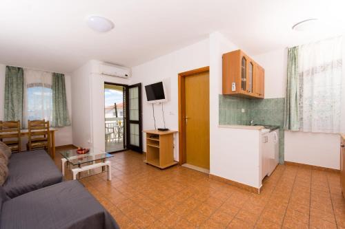 Apartments Ciovo