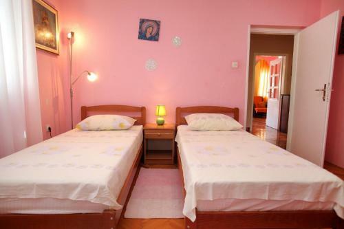 Apartments Babe - 20m From Sea