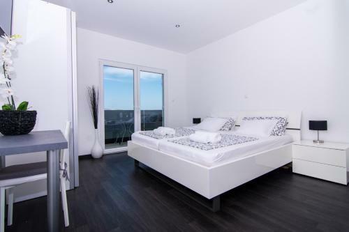Black Home Apartments