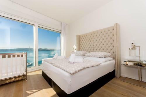 Trogir Beach House Two 4 Bedroom Villa Stunning Sea Views Beachfront