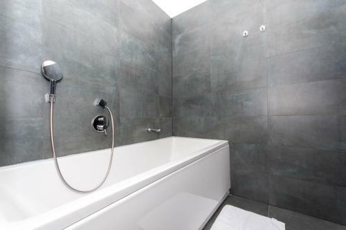 Trogir Beach House Two 4 Bedroom Villa Stunning Sea Views Beachfront