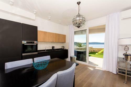 Trogir Beach House Two 4 Bedroom Villa Stunning Sea Views Beachfront