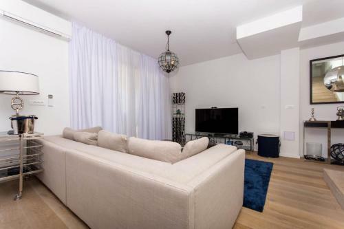 Trogir Beach House Two 4 Bedroom Villa Stunning Sea Views Beachfront