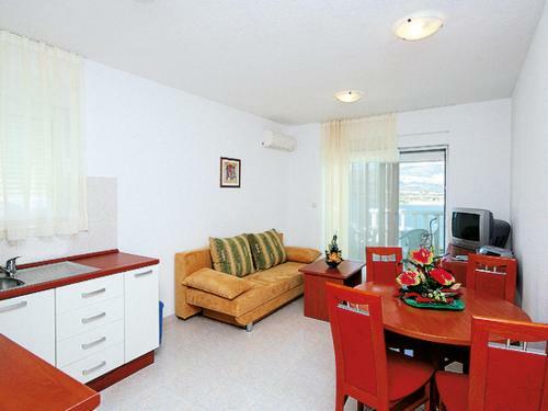 Apartment Bayview-1