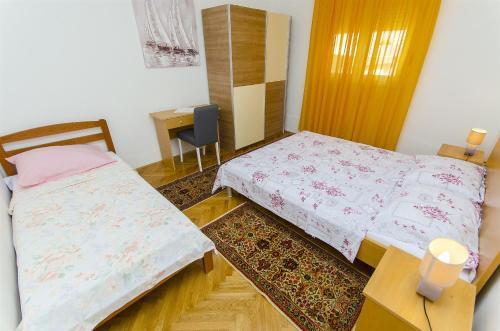 Apartments Karlo