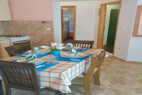 Sea View Apartments - 100 M To Beach - Tanya V