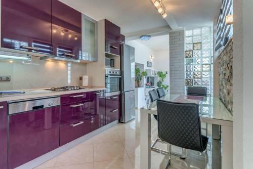 Apartments Marbe-sea View