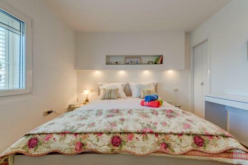 Apartments Marbe-sea View