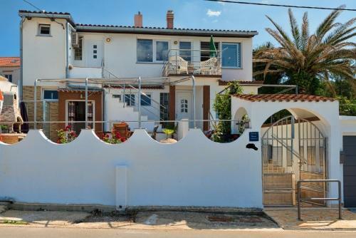 Apartments Marbe-sea View