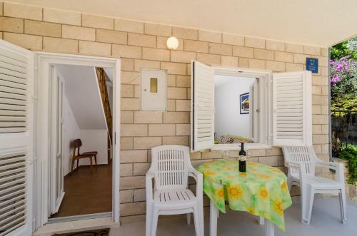 Holiday Home Jasenka Trstenik