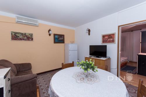 Apartamento A2 Large Apt With The Big Terrace & Great Sea View