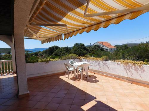 Apartments Lado - 230 M From Sea