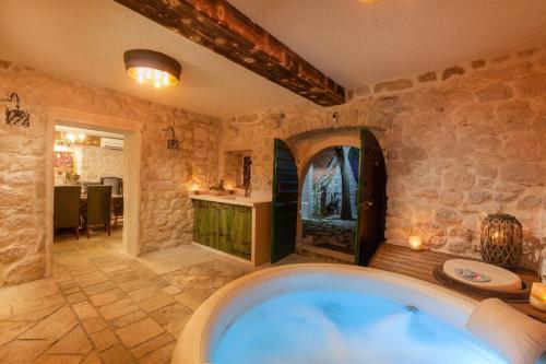 The Stone House 1777