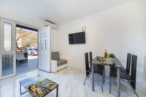 Apartments Villa Astrid