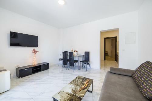 Apartments Villa Astrid