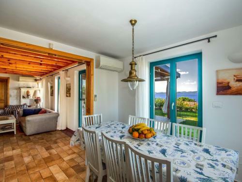 Holiday Home Villa Bugenvila