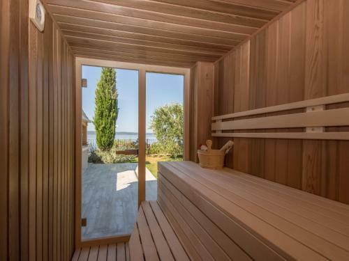 Holiday Home Villa Bugenvila