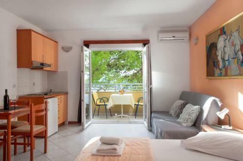 Apartments Promenada - Beachfront