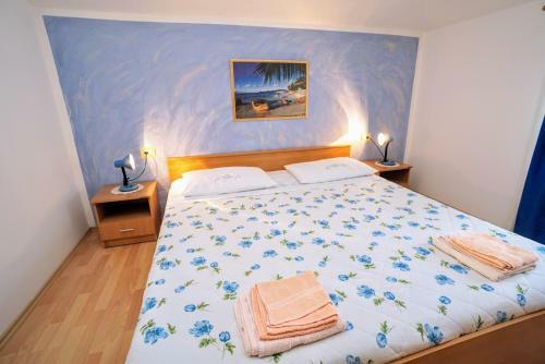 Hostal Apartments Bruno