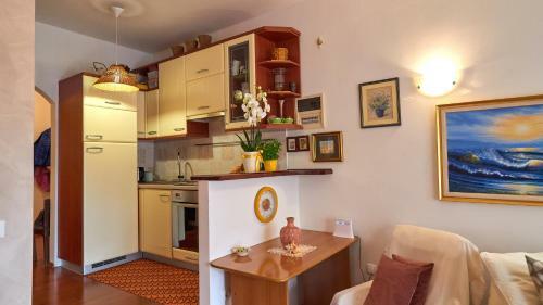 Apartment Monina