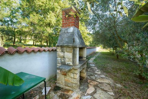 Hostal Apartments With Pool Albina