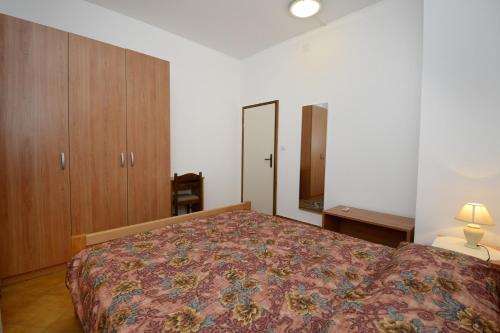 Hostal Apartments With Pool Albina