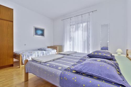 Apartment Mirjana