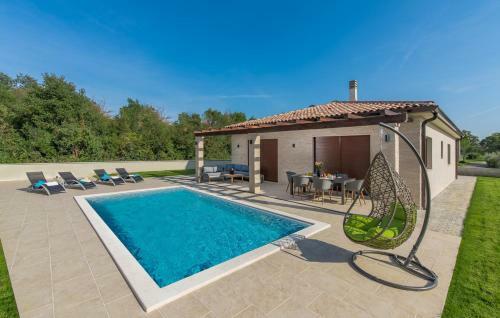 Villa Arthika With Private Pool And Garden