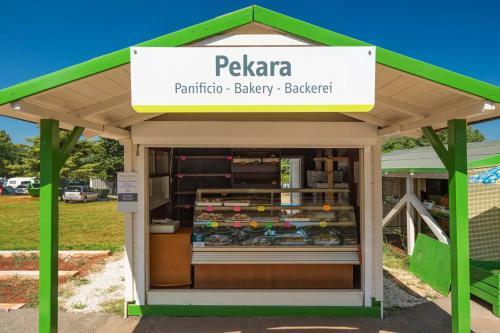 Mediteran Kamp Mobile Homes In Camping Park Umag