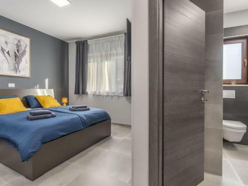 Luxury Villa For Up To 8 Persons With Private Pool