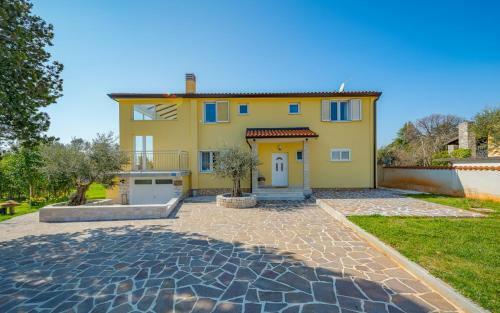 Hostal Villa Anica