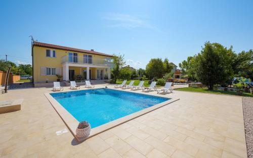 Hostal Villa Anica