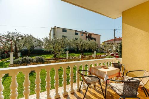 Hostal Apartments Franeli?