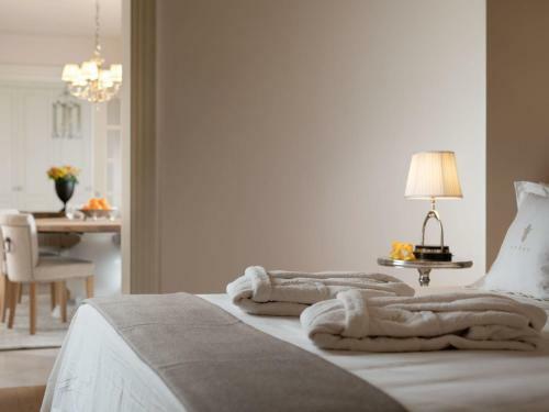 Classicly Constructed Villa In Vabriga With Pool
