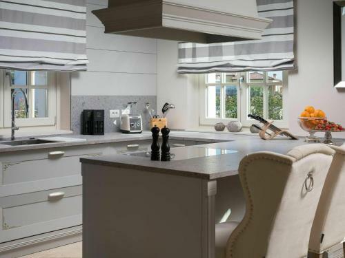 Lavish Villa In Vabriga With Picturesque Views & Pool