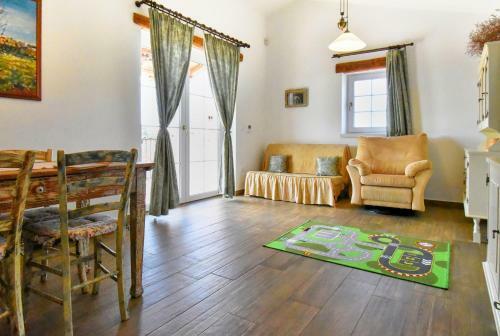 Luxury Villa Lemaliante