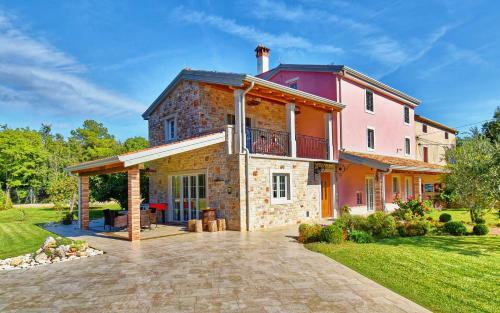 Luxury Villa Lemaliante