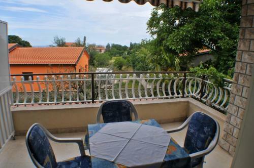 Hostal 1a Lilly Vabriga With Sea View