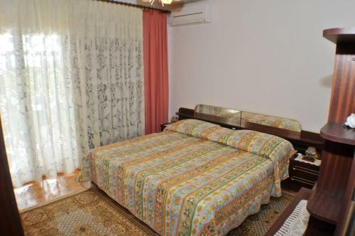 Hostal 1a Lilly Vabriga With Sea View