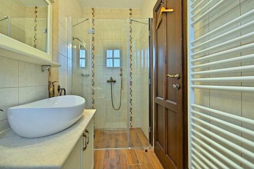 Villa Gina