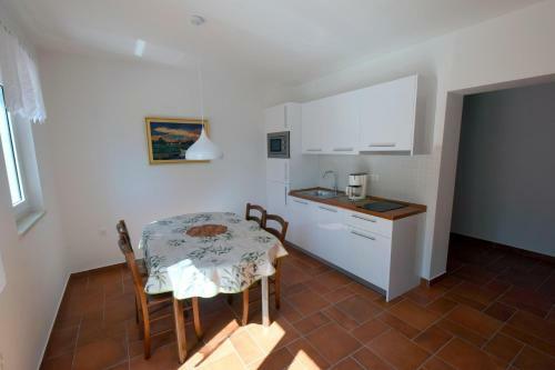 Hostal Apartments Vukas