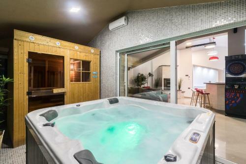 Apartamento Luxury Villa Maxima With Everything You Need