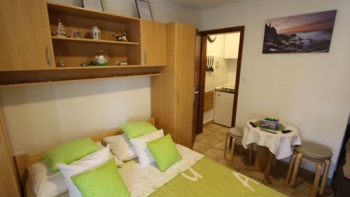 Hostal Apartment Kreslin