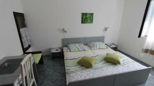 Hostal Apartments Miro