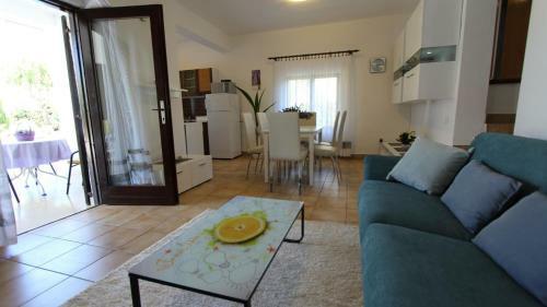 Hostal Apartments Miro