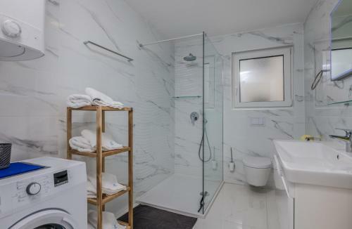 Prestige Apartments Joy