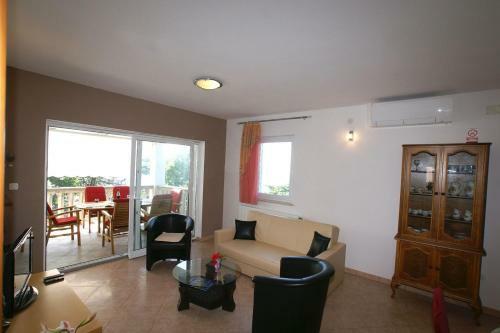 Apartment Andrina