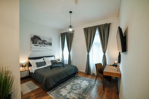 Hotel Chop Old House Rooms