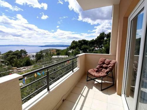 Holiday Home With Pool Arija