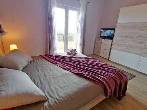 Holiday Home With Pool Arija